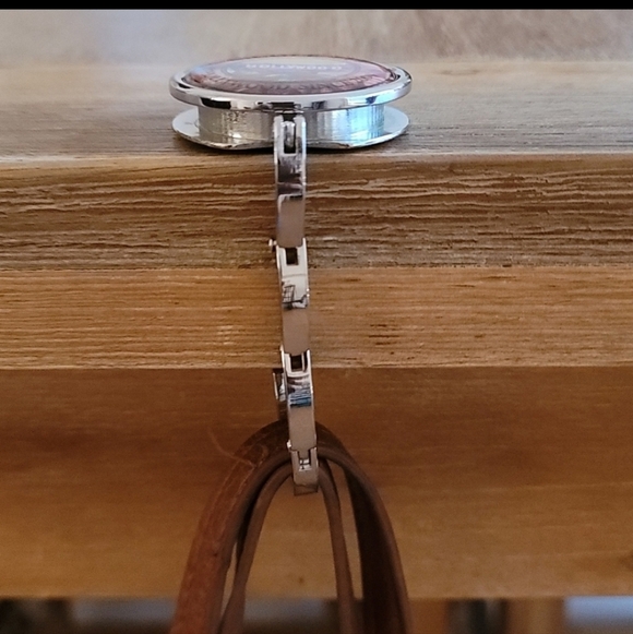 Nicole Lee LONDON GIRL Signature Purse Bag Hook - Picture 5 of 5